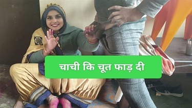 कामुक चाची की चुत फाड़ देसी चुदाई